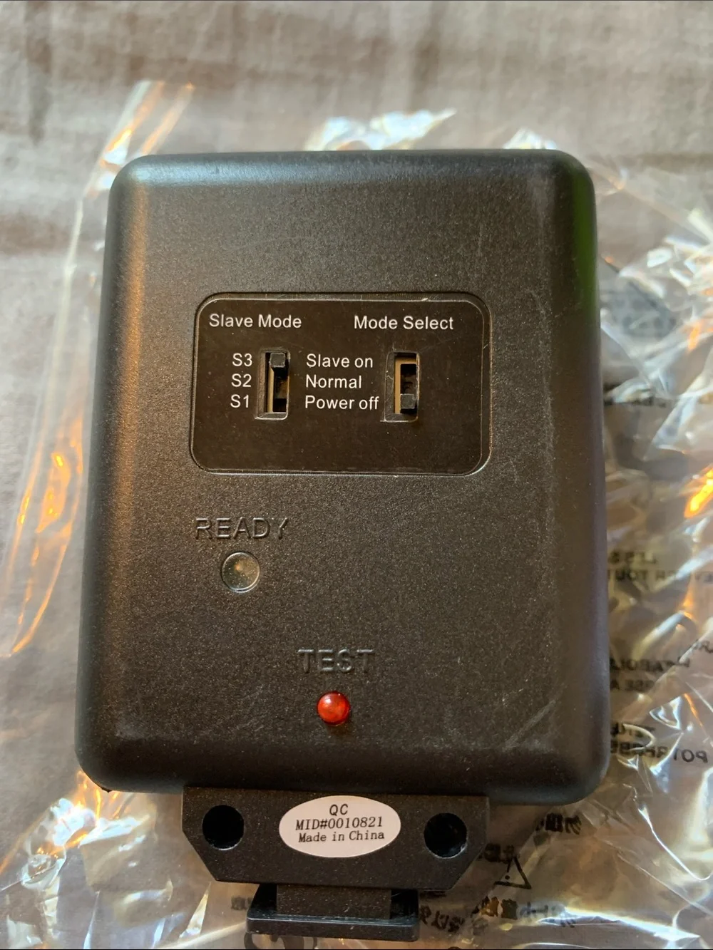 Vivitar Black Digital Slave Flash - Compact On-Camera Speedlight